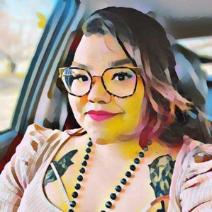 Meet your Posher, Erica